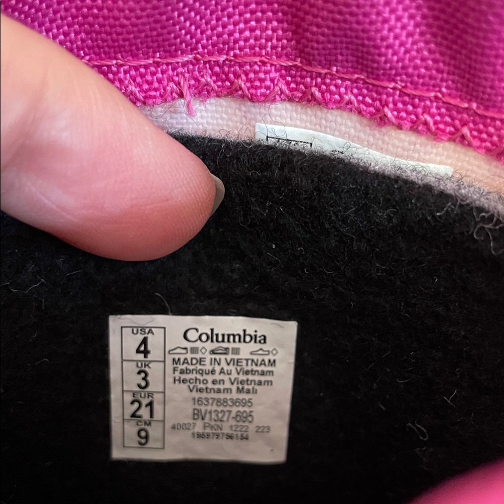 COLUMBIA UEC Girls' Pink Snow Boots Waterproof Black Rubber Sole Size 4 - Picture 9 of 11